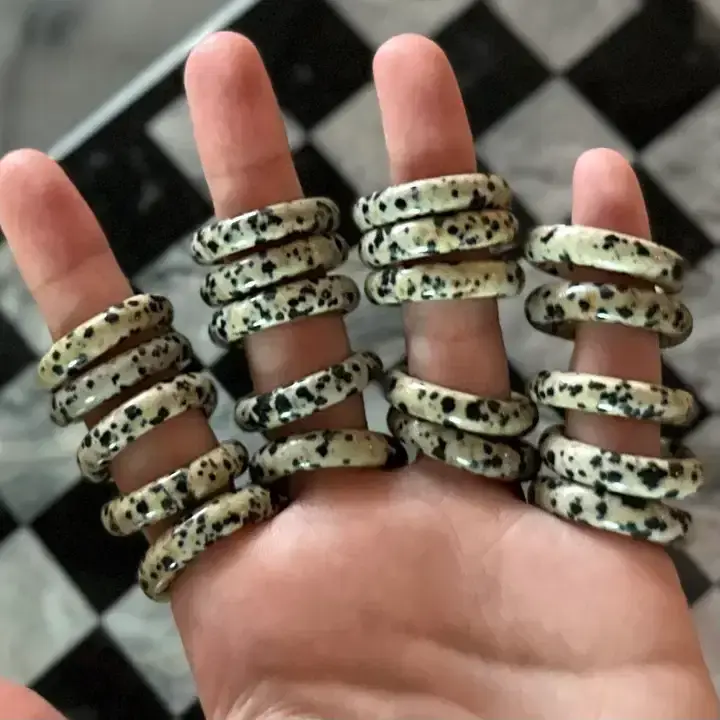 Thumbnail: Dalmatian Ring
