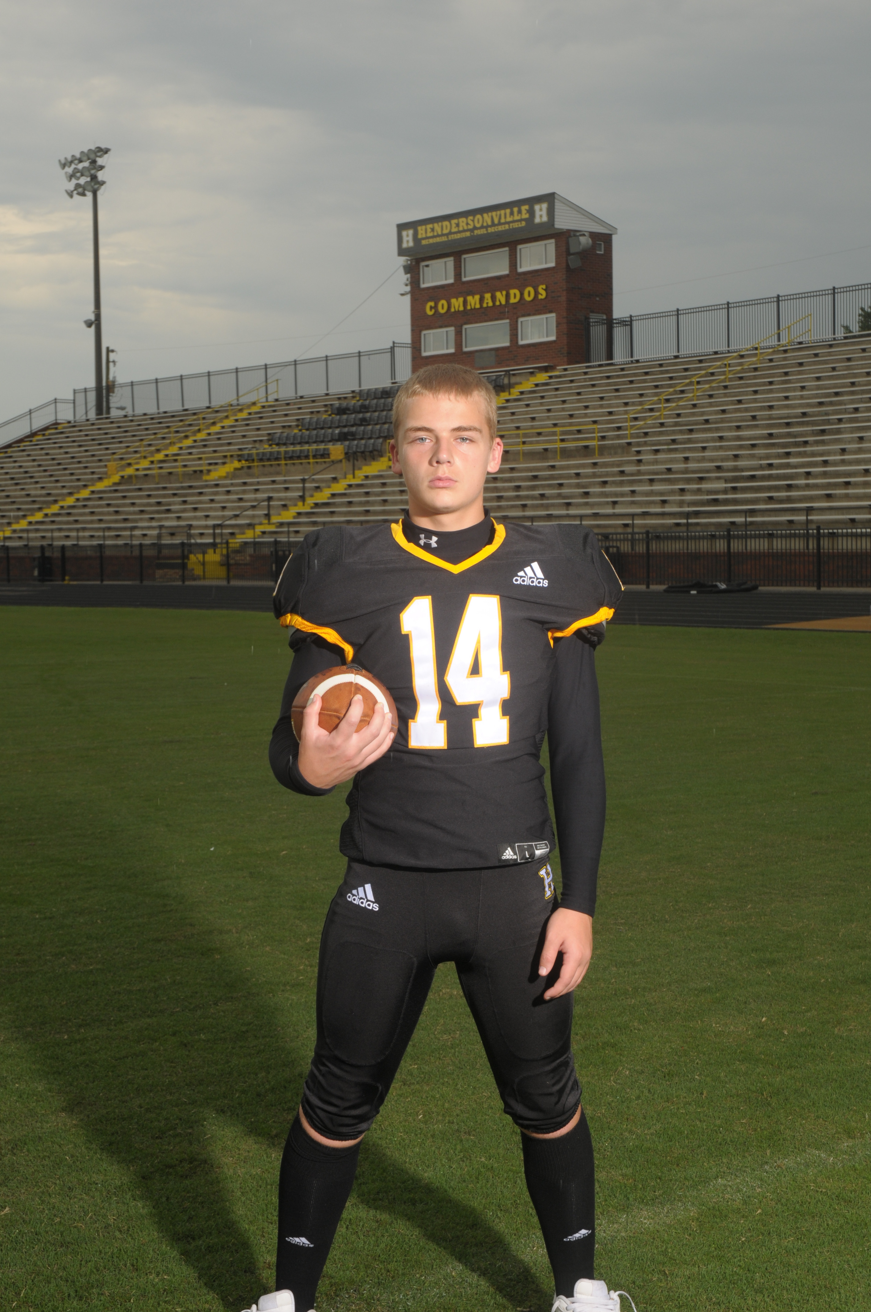 Triston Sweeney | Commando Football