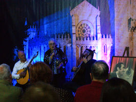 Associação Fado e Poesia recebeu a 3ª sessão do Maio Mês do Fado