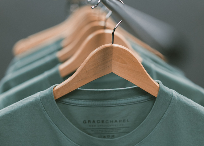 Camisetas en Perchas
