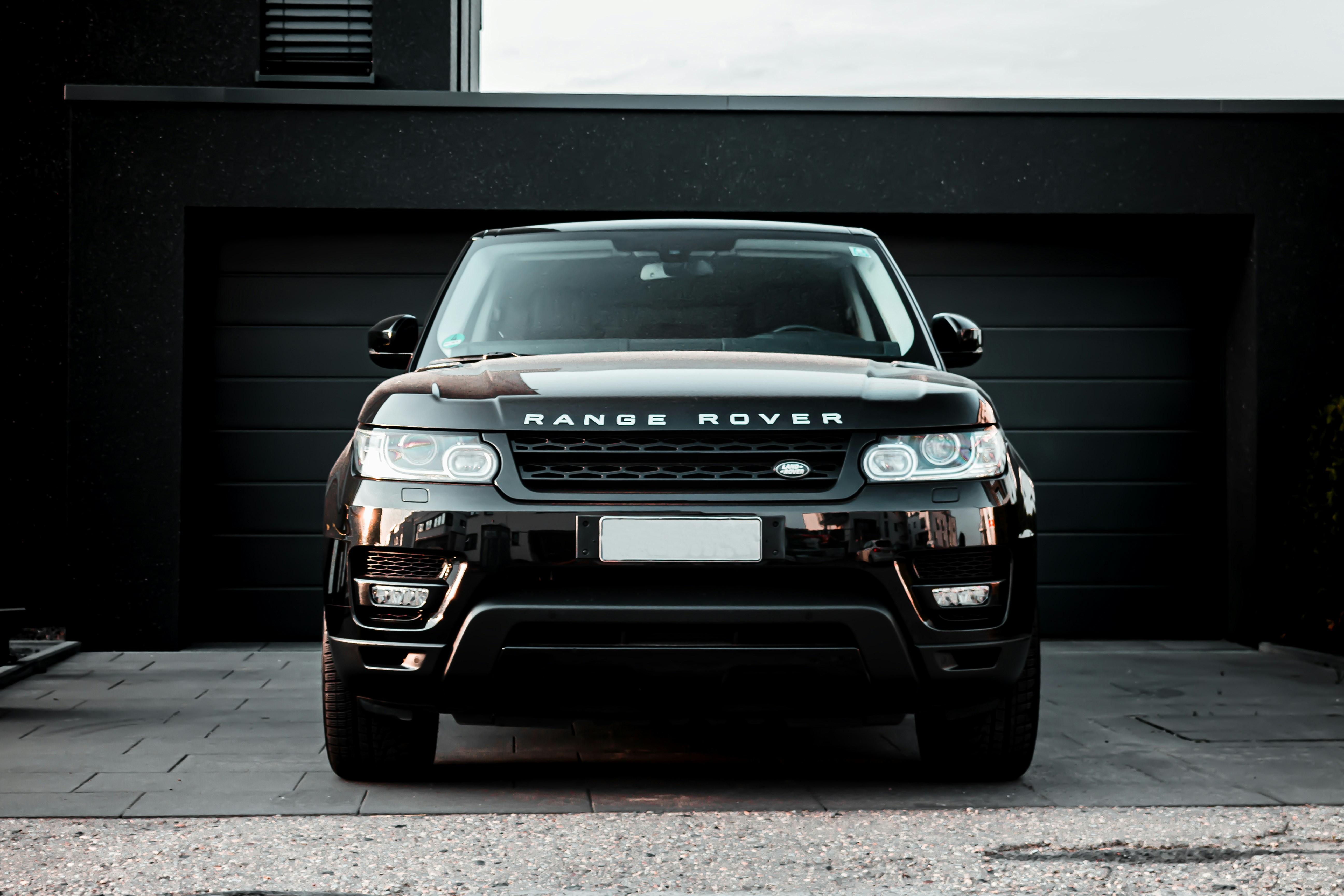 The benefits of using a chauffeur service for WA tours and events