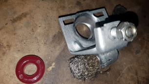 HOW TO INSTALL A SOLID E30 REAR SHIFTER CARRIER BUSHING