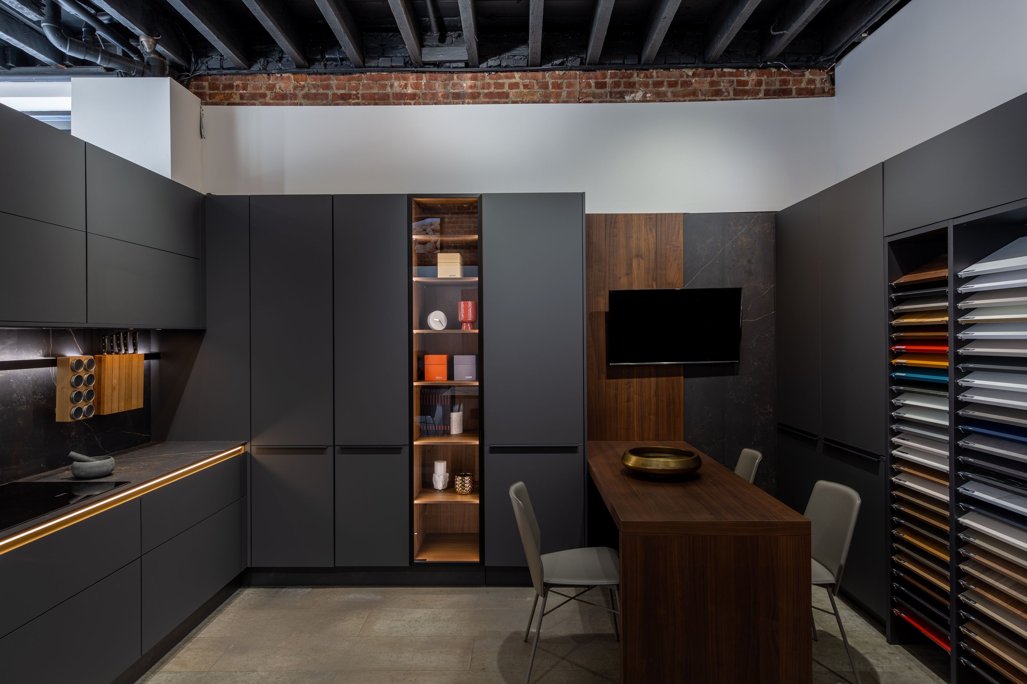 297 corten | Modern Kitchen Cabinet Finish by Leicht