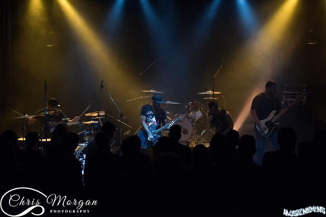 Coridian&Crowd_03
