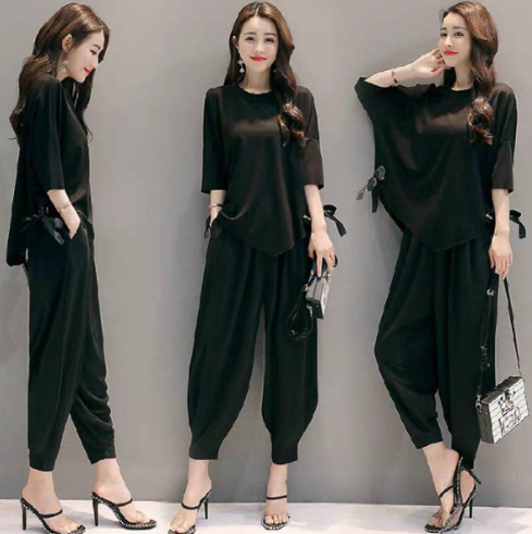 Long Sleeve Color Block Low Neck Pullover and Cropped Pants