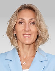 Суркова.jpg