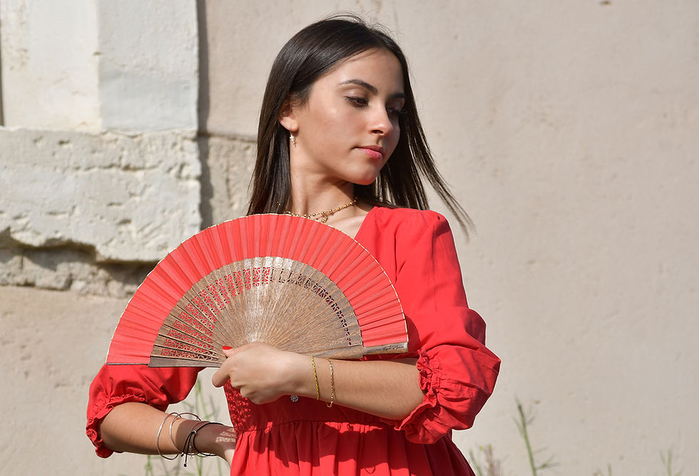 éventail haut de gamme rouge