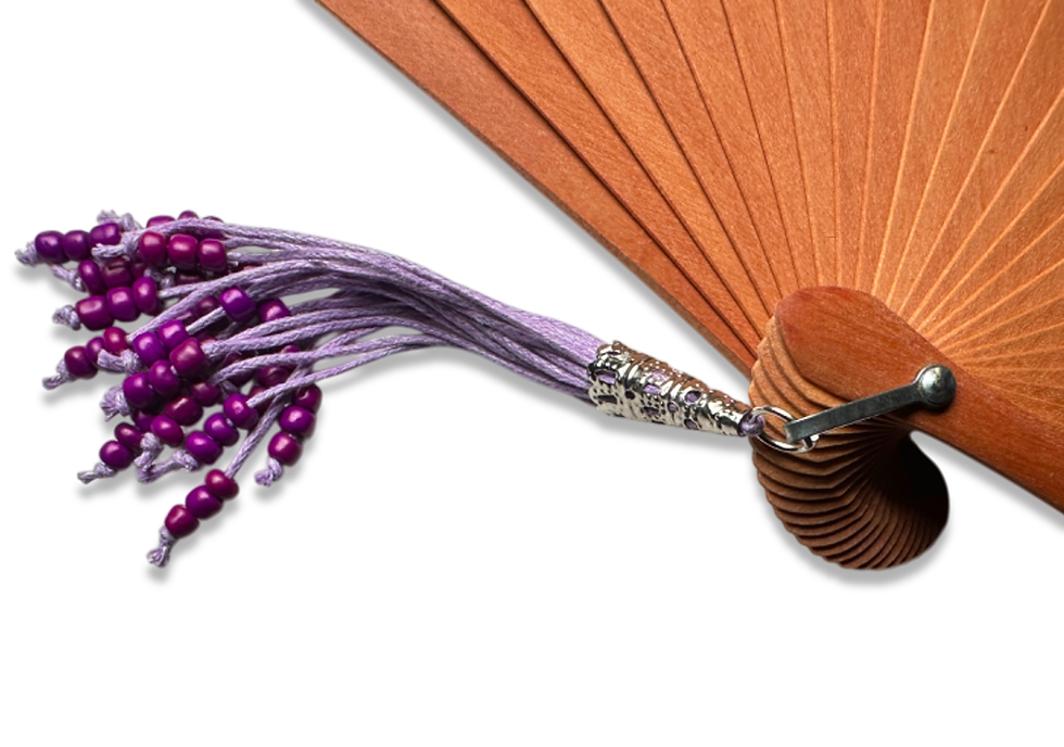 Miniature : pompon violet sur éventail