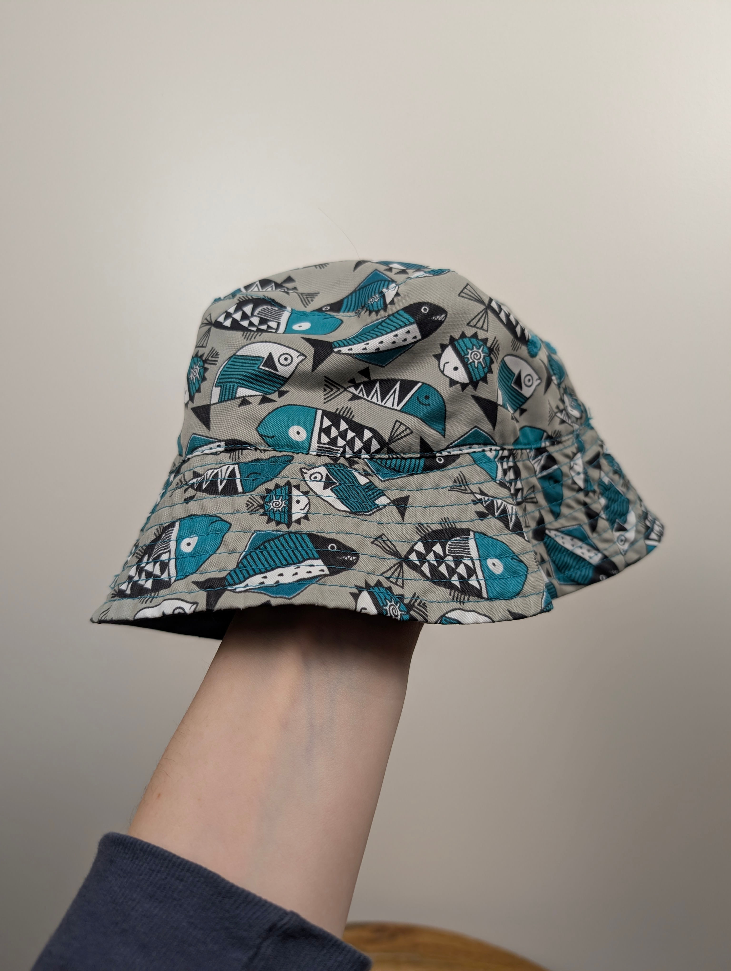 Reversible Geometric Fish Hat | Uskinz 2T