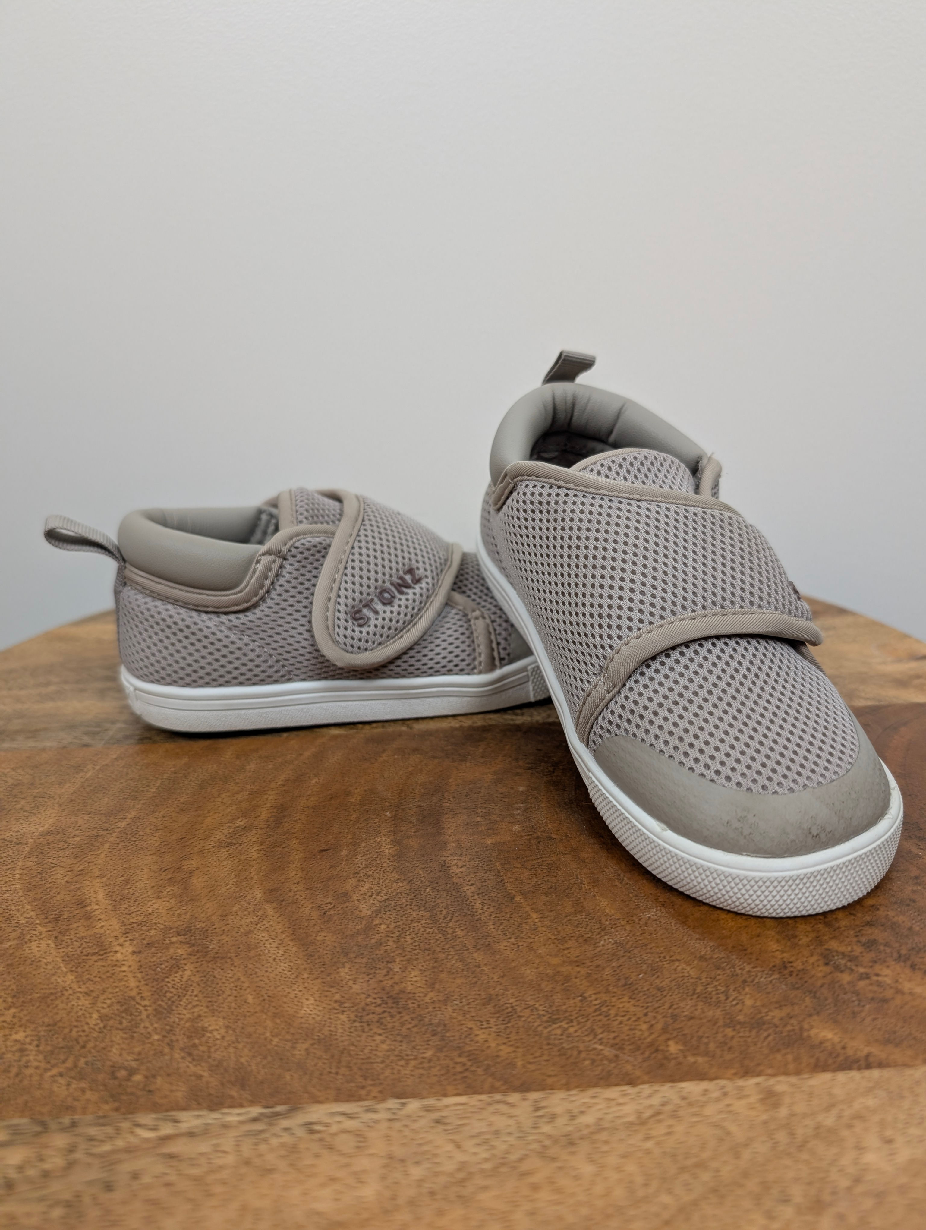 Beige Velcro Sneakers | Stonz Size 8