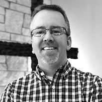 Travis_1 (4)_edited_edited.jpg