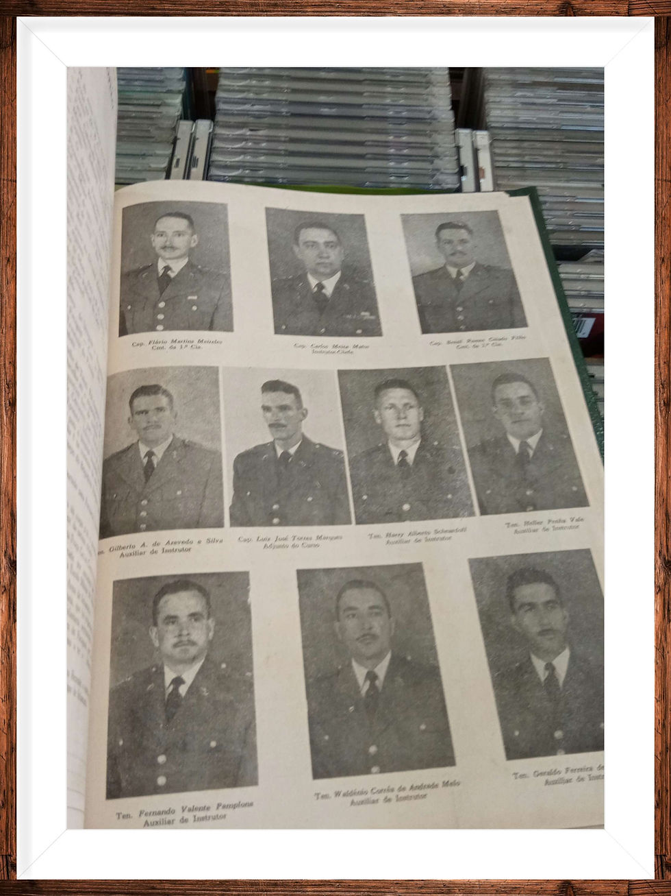 Miniatura: Agulhas Negras Capa Dura 1950