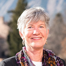 LesleySmith.jpg