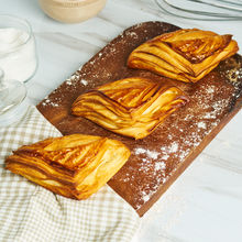 Prism Puff Pastry Bake-It-Yourself Apple Cinnamon Danish 75g
