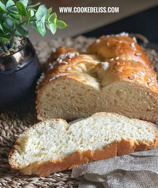 Brioche tranchée, mie aérée