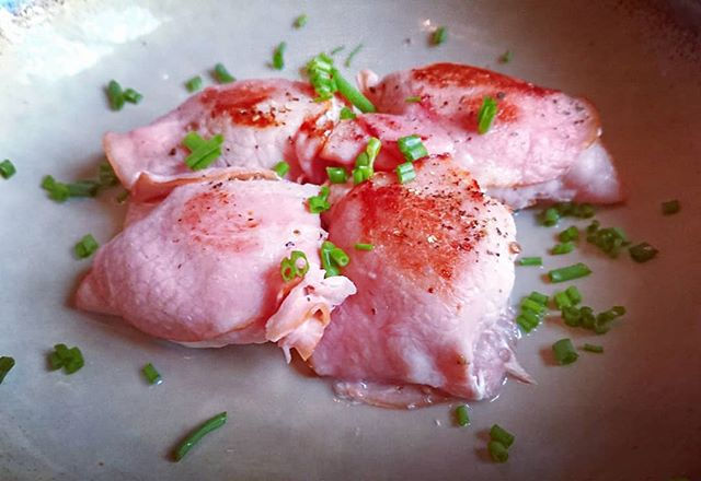 Bonbons de Saint jacques au bacon dans le micro pro grill Tupperware
