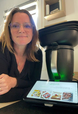 thermomix tm7 noir et Véronique AUDOIN Cookedeliss conseillère en France