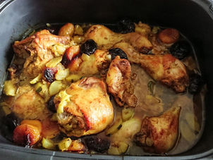 Tajine de poulet aux pruneaux et abricots secs