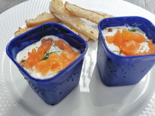 Recette des Œufs Cocotte au Saumon Fumé dans le Micro Urban Family de Tupperware