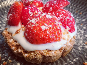 Tartelettes minceur aux fraises et fromage blanc sans cuisson