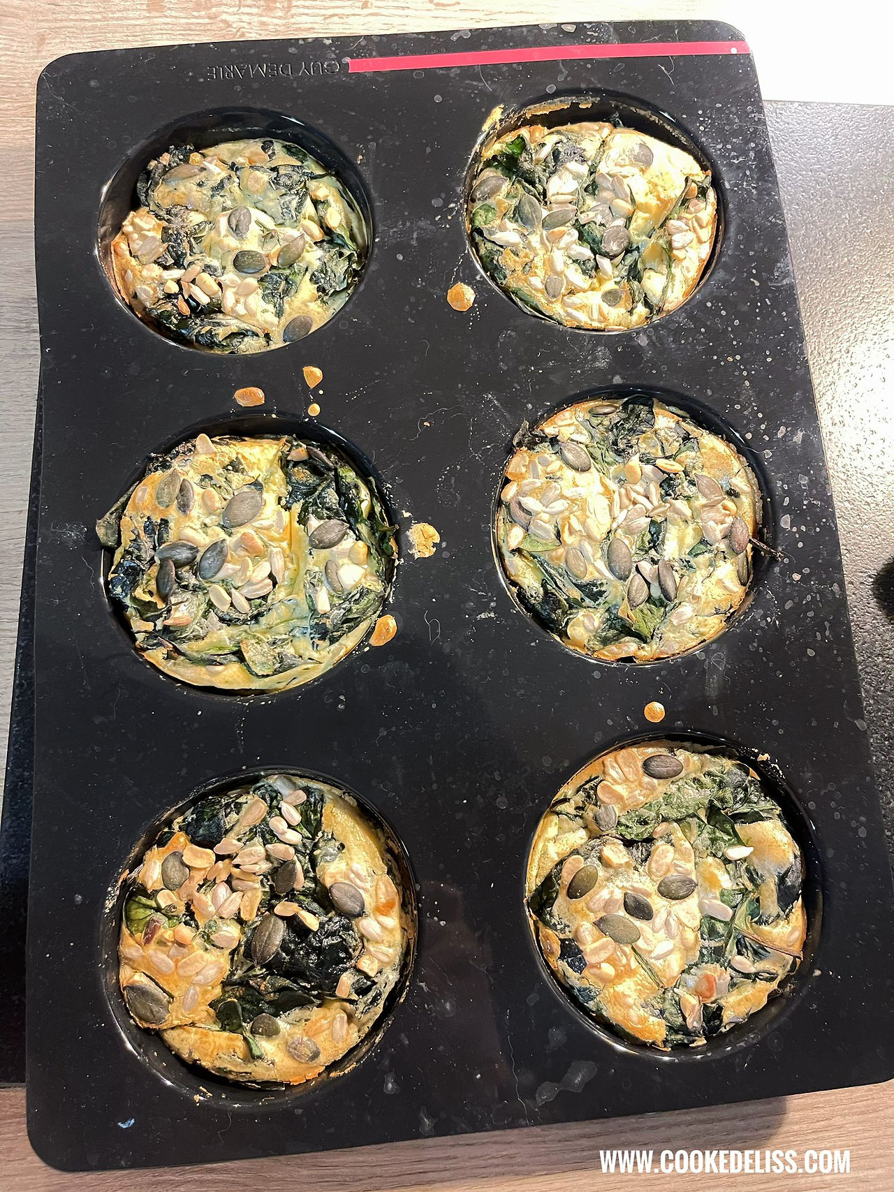 clafoutis épinards chèvre frais et graines dans moule 6 grands ronds Guy Demarle
