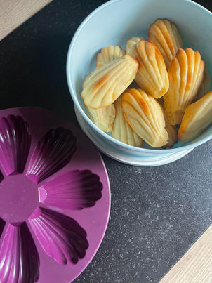 Madeleines légères au citron avec le Speedy chef 2 Tupperware