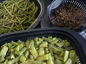 haricots verts, haricots plats et lentilles vertes dans le varoma et panier cuisson Thermomix