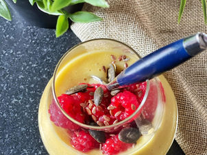 Faites le Plein de Vitamines avec ce Smoothie Bowl Mangue-Ananas-Banane au Thermomix