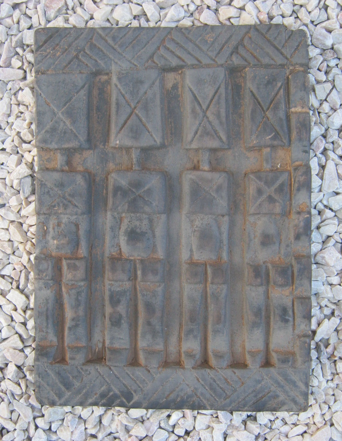 GHWS-144   -  Antique Dogon board