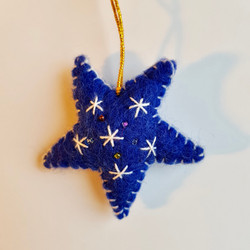 Blue / white start hanging £3.00