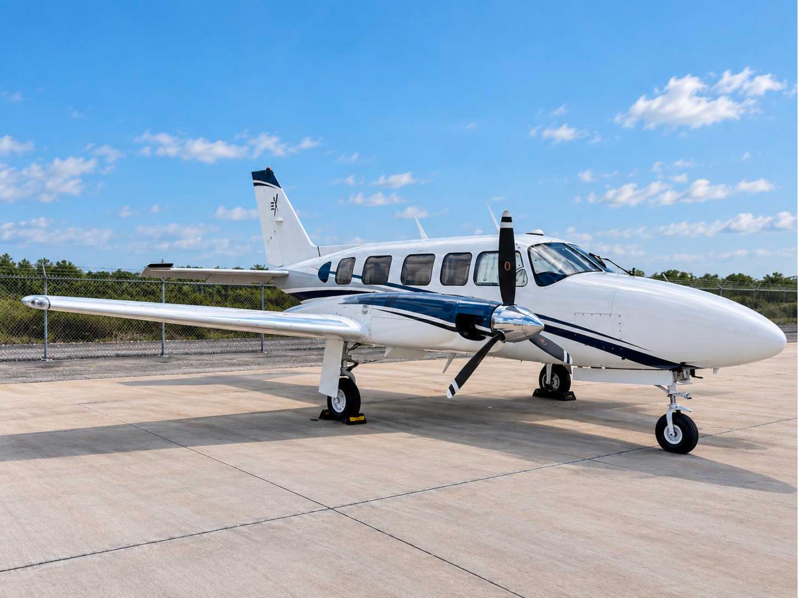 1979 Piper Navajo Chieftain C6-BSL