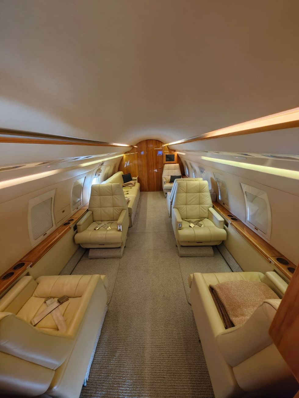 Miniatura: 1985 Bombardier Challenger 601-3A N624EM