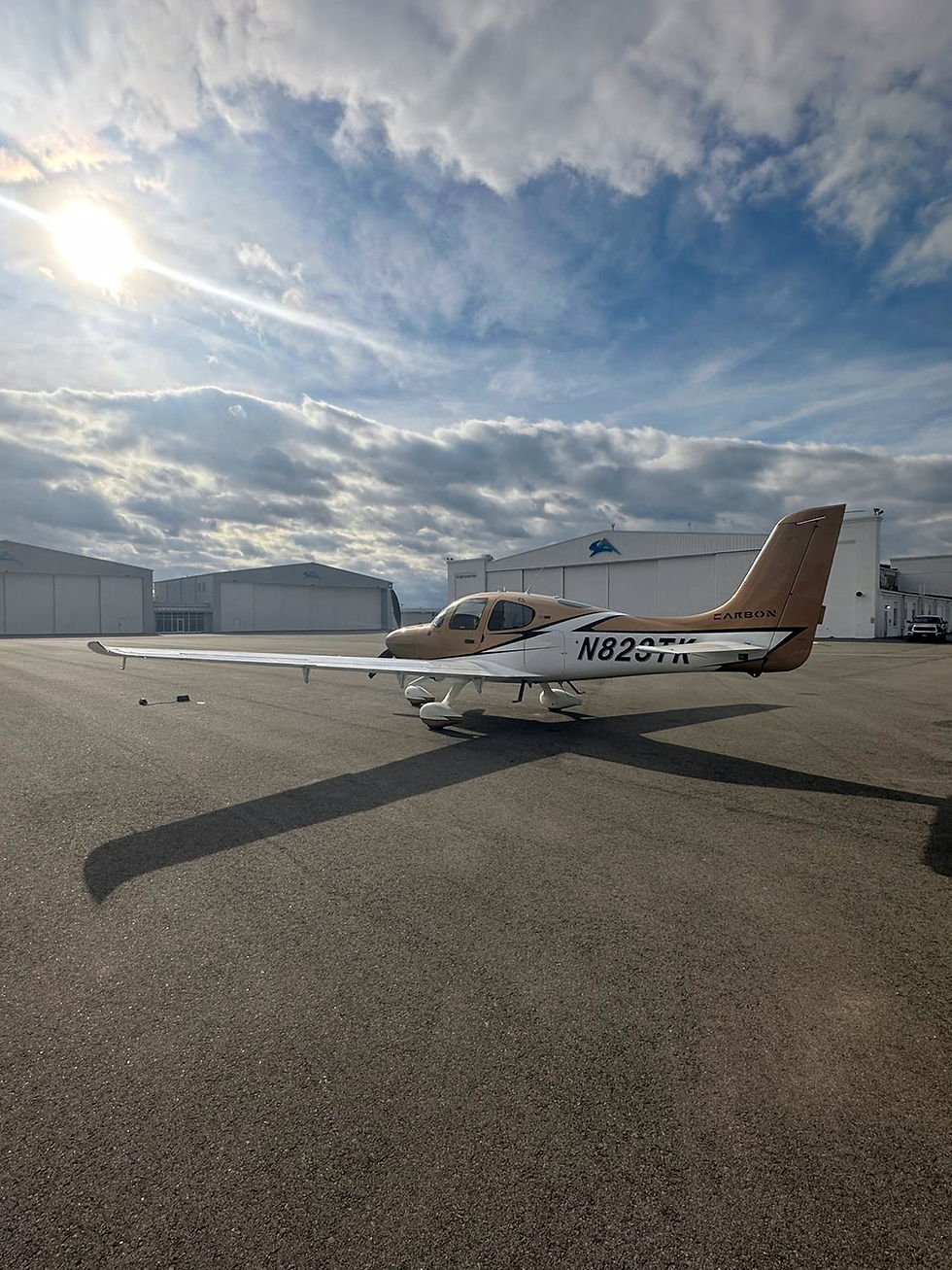 Thumbnail: 2023 Cirrus SR22 G6 Turbo N823TK