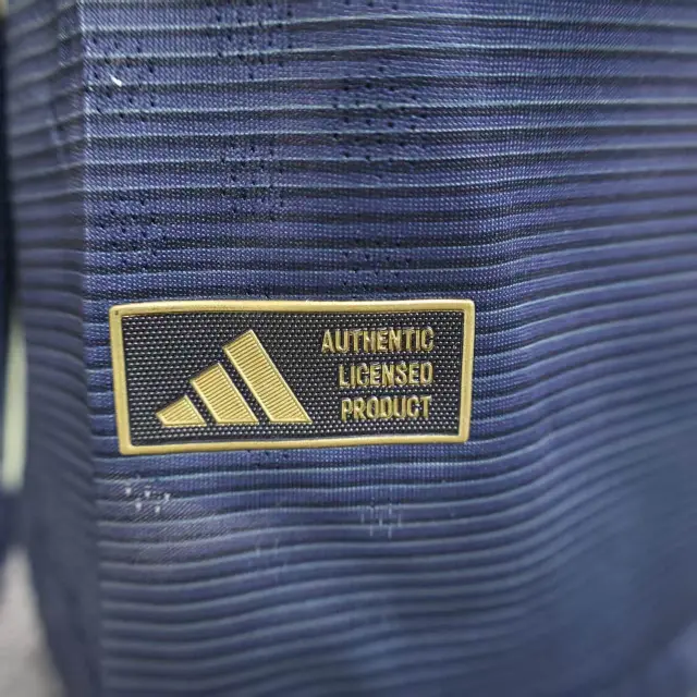 Miniatura: Real Madrid Away - 2025/26 Versão Jogador 