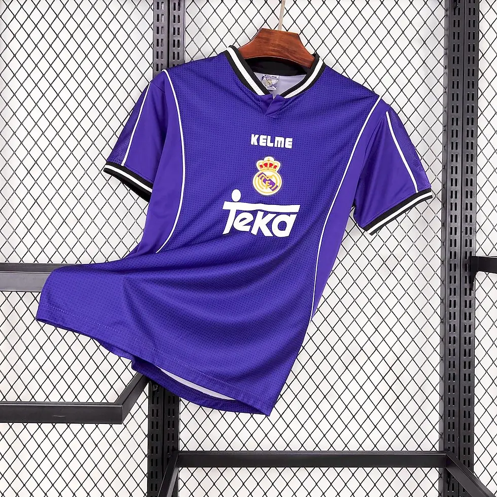 Miniatura: Real Madrid away 1997/1998