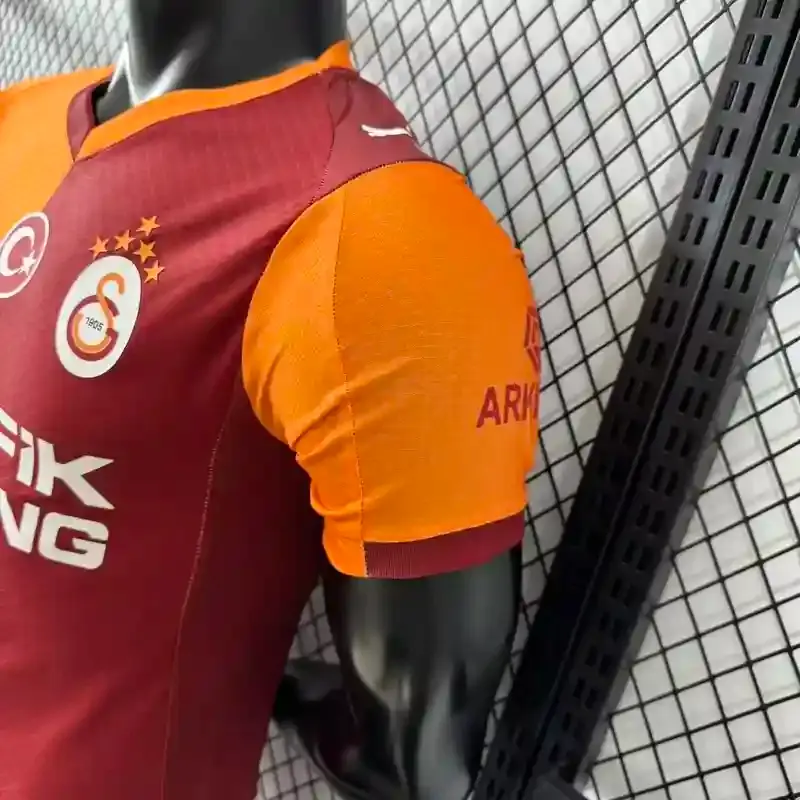 Miniatura: Galatasaray home - 2025/26 Versão Jogador 