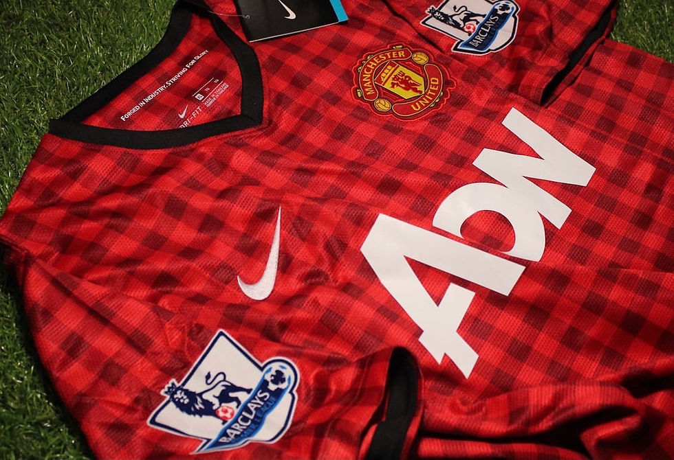 Thumbnail: Manchester United home retrô 2012/2013
