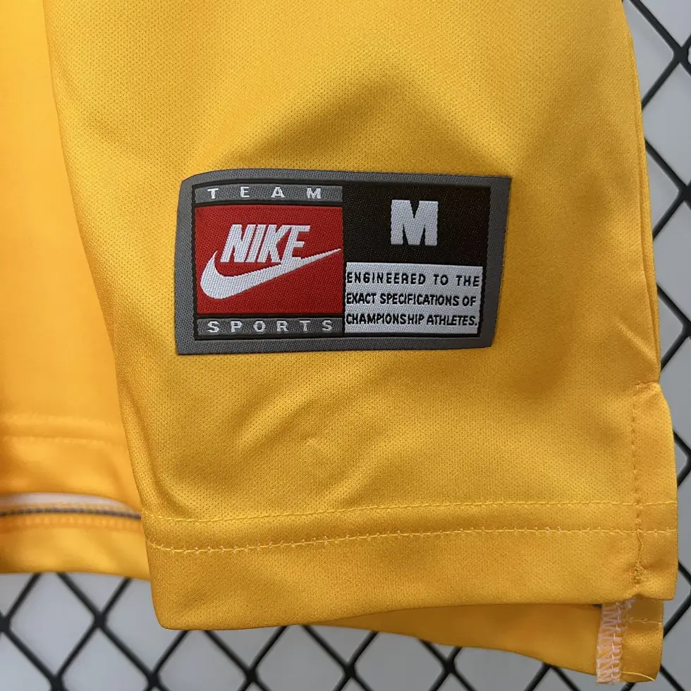 Miniatura: Arsenal away 1997/1998