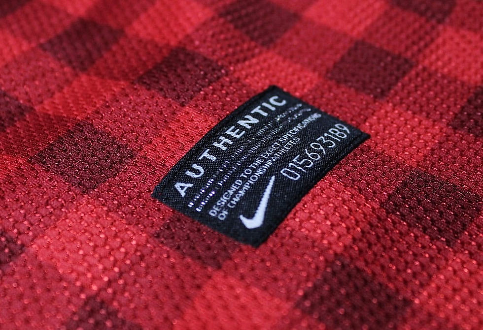 Thumbnail: Manchester United home retrô 2012/2013