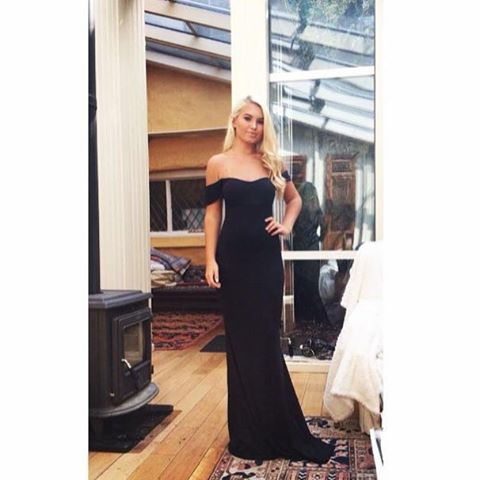 Thumbnail: Black off the Shoulder Dress