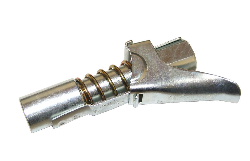 Quick release grease gun end 