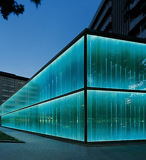 P_EQ_ROCA_GALLERY_F01.jpg