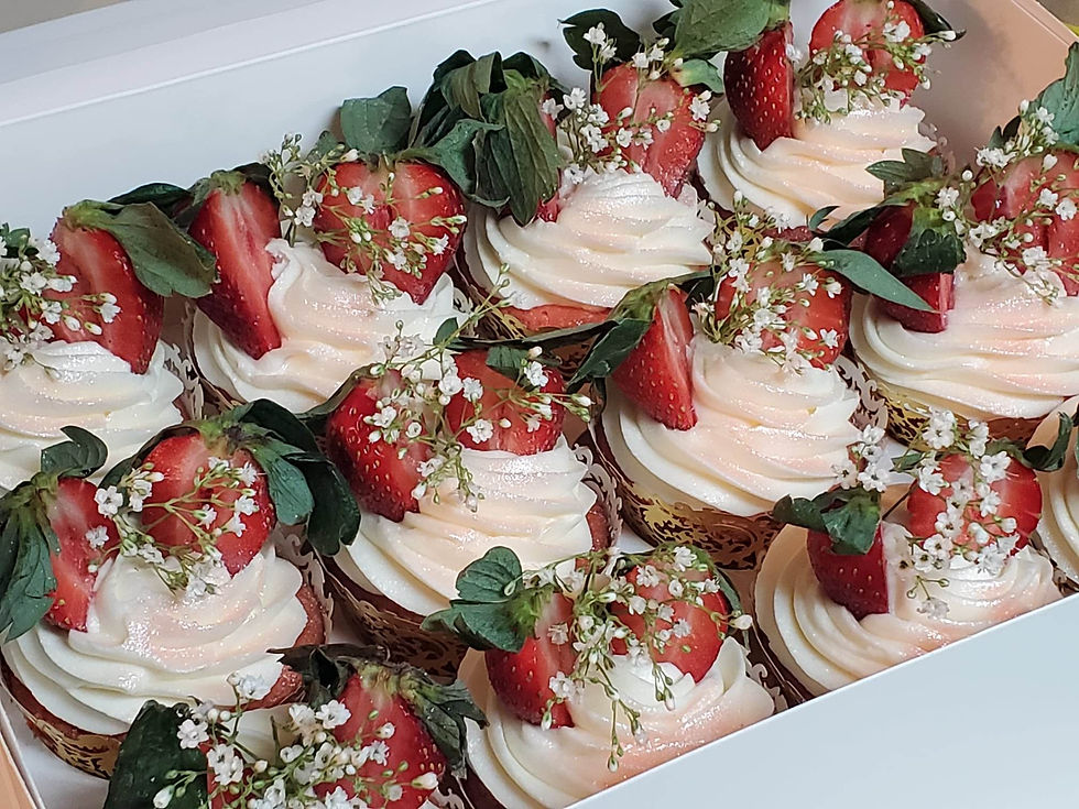 Thumbnail: Strawberry Cupcakes