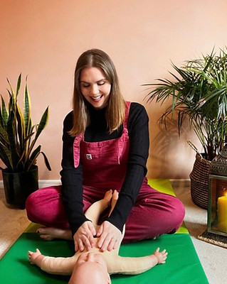 baby massage instructor