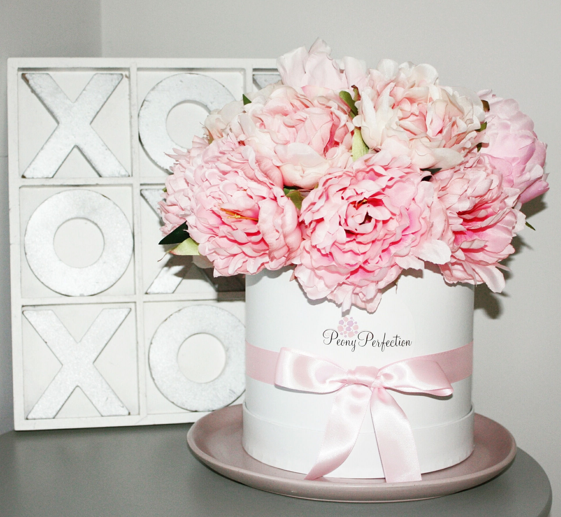 Flamingo Pink Peonies in White Box (Pink Ribbon)