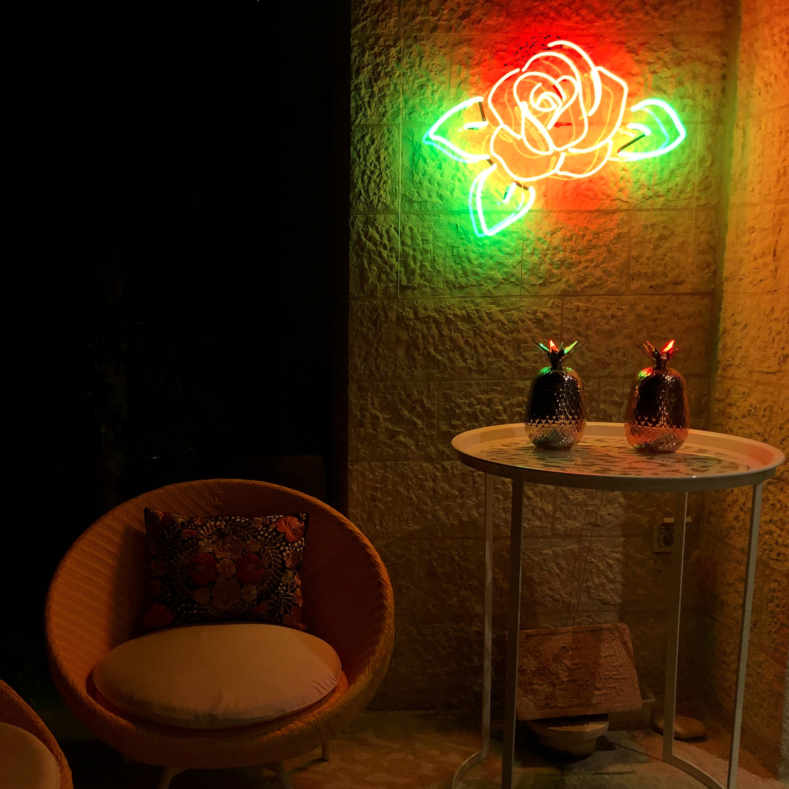 lamba neon art