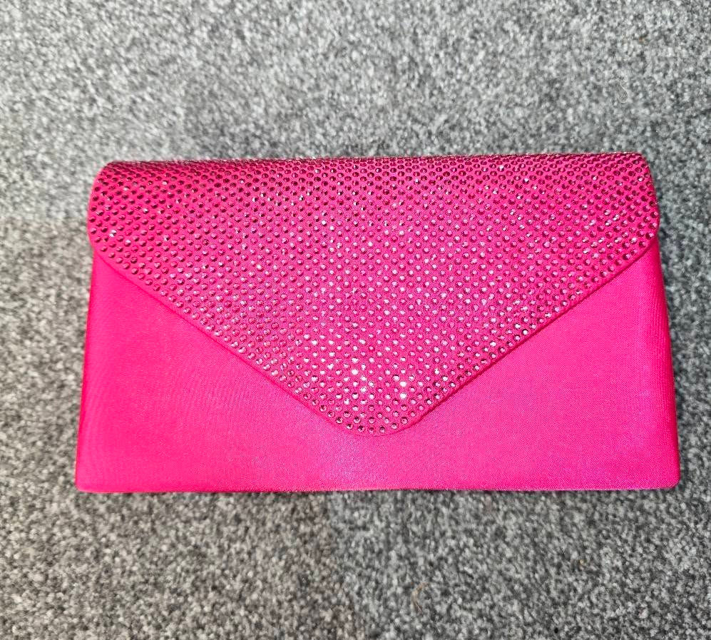 Hot Pink bag with chain strap 160125