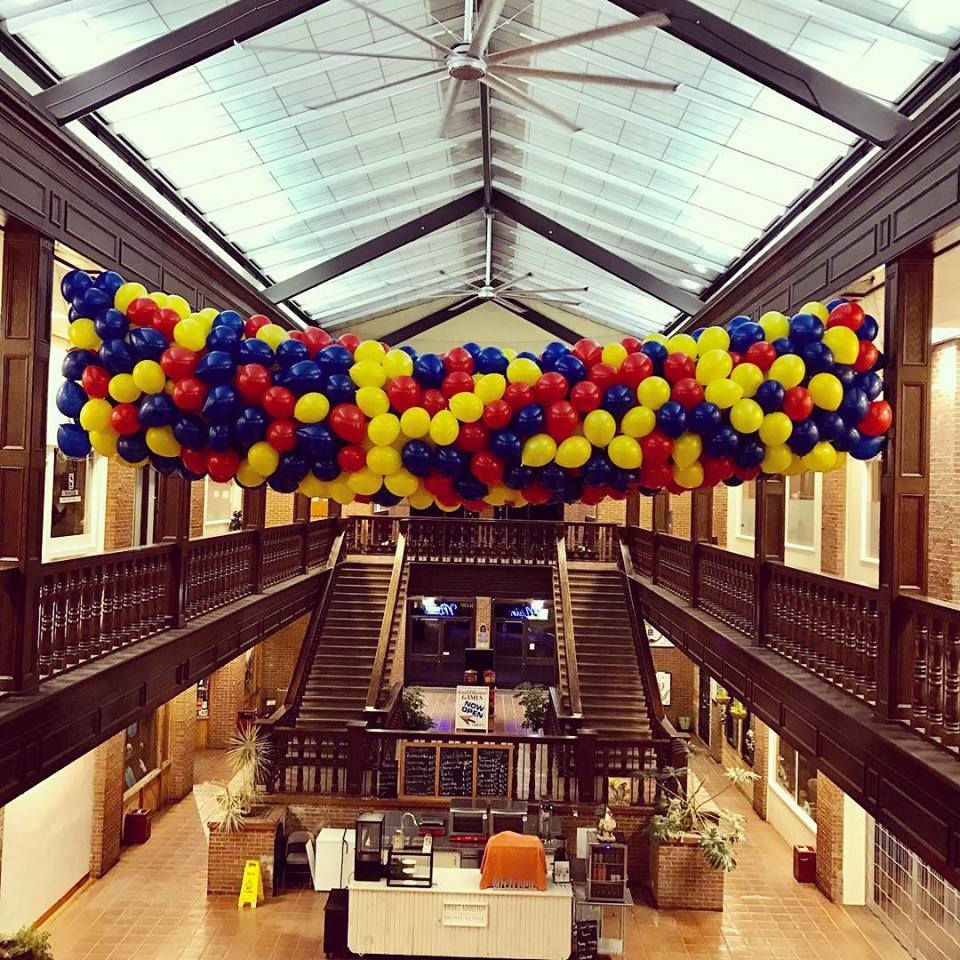 Main Mall Durango 600 Balloon Drop!