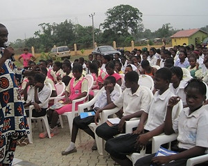 Dignitary-facilitating-Girls-Day-Out..jpg