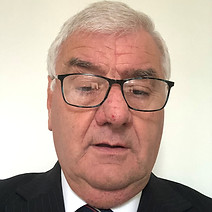 dougie lyle_edited_edited.jpg